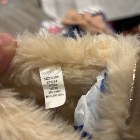 crew cuts - Picture 4 of 7